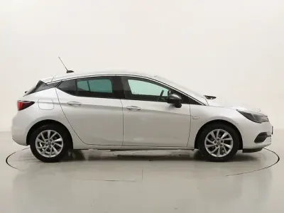 Usata Opel Astra Business Elegance 122 CV (89 kW) 2021 Berlina