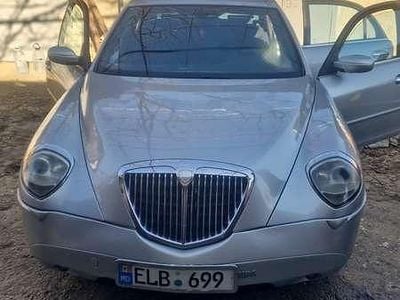 Usata Lancia Thesis 150 CV (110 kW) 2003 Argento Berlina