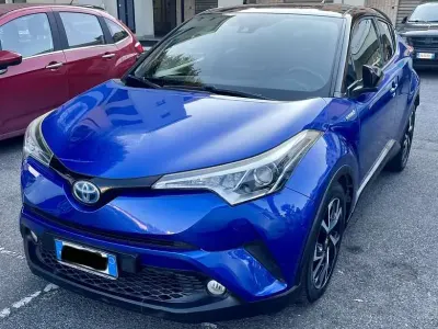 Usata Toyota C-HR Style 98 CV (72 kW) 2017 SUV