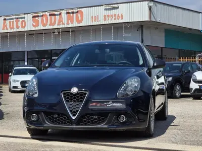 Usata Alfa Romeo Giulietta Business 120 CV (88 kW) 2018 Blu Utilitaria