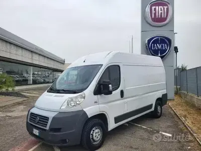 Usata Fiat Ducato 33 120 CV (88 kW) 2011 Bianco Furgone