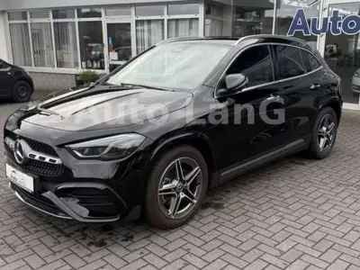 Usata Mercedes GLA200 AMG 163 CV (119 kW) 2024 Nero SUV