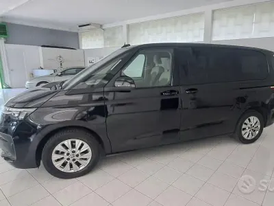 Usata VW Multivan 150 CV (110 kW) 2025 Nero Monovolume