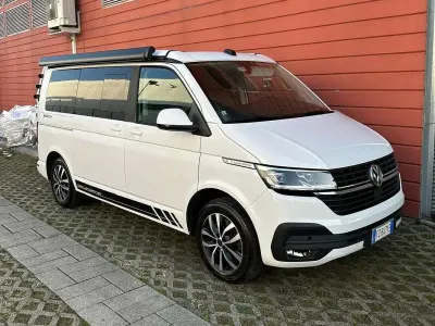 Usata VW California Beach 150 CV (110 kW) 2020 Bianco Furgone