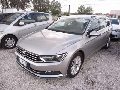 Usata VW Passat Comfortline 120 CV (88 kW) 2015 Station wagon