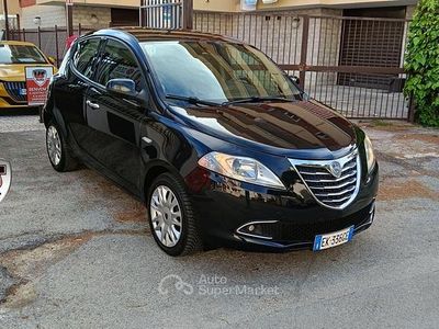 Usata Lancia Ypsilon S 95 CV (69 kW) 2011 Nero Utilitaria