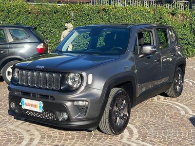 Usata Jeep Renegade Longitude 121 CV (88 kW) 2020 Grigio scuro SUV