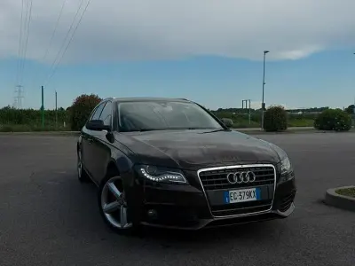 Usata Audi A4 143 CV (105 kW) 2011 Nero Station wagon