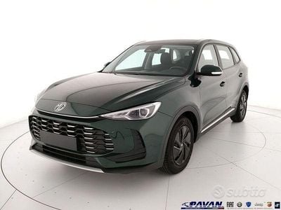 Nuova MG ZS 2025 Verde SUV
