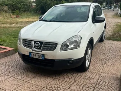 Usata Nissan Qashqai 106 CV (77 kW) 2010 Bianco SUV