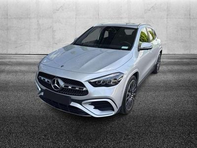 Usata Mercedes GLA200 AMG Line Premium 163 CV (119 kW) 2024 Grigio SUV