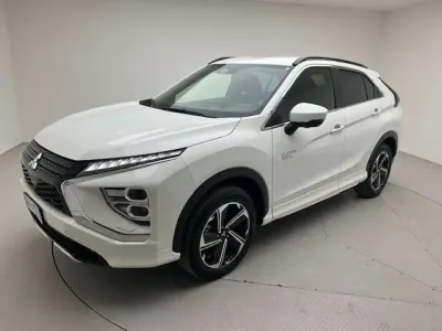 Usata Mitsubishi Eclipse Cross Select 178 CV (130 kW) 2024 Bianco SUV