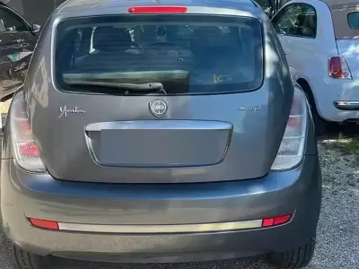 Usata Lancia Ypsilon 75 CV (55 kW) 2008 Utilitaria