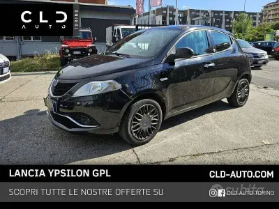 Usata Lancia Ypsilon 69 CV (50 kW) 2017 Nero Utilitaria