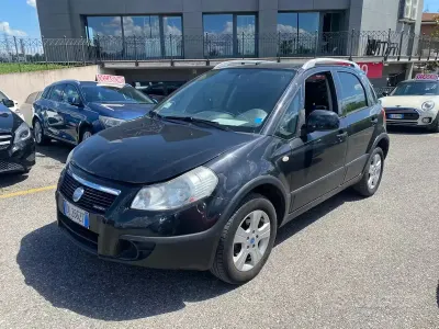 Usata Fiat Sedici 120 CV (88 kW) 2007 SUV