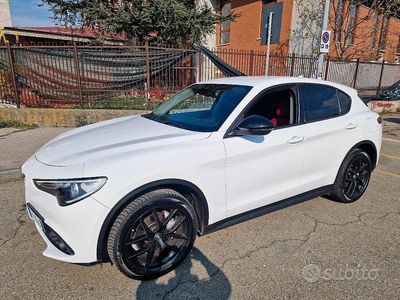 Usata Alfa Romeo Stelvio 210 CV (154 kW) 2019 Bianco SUV