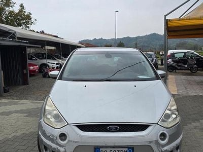 Usata Ford S-MAX S 140 CV (102 kW) 2006 Argento Monovolume