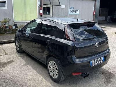 Usata Fiat Punto Evo Dynamic 86 CV (63 kW) 2015 Utilitaria