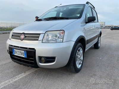 usata Fiat Panda Cross/ metano / per neo patentati