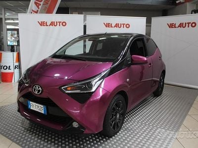 Usata Toyota Aygo Trend 72 CV (52 kW) 2018 Lilla Utilitaria