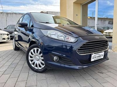 Gebraucht Ford Fiesta Business Edition 75 PS (55 kW) 2015 Blau Limousine