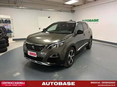 Usata Peugeot 3008 GT-line 131 CV (96 kW) 2019 Verde SUV