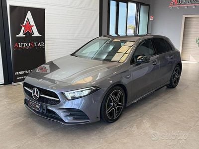 Usata Mercedes A180 Premium 116 CV (85 kW) 2022 Grigio Berlina