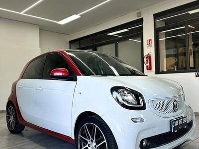 Blu Usata 2018 Smart ForFour Brabus Utilitaria | 13.490 € (Cara)