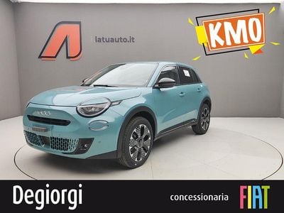 Nuova Fiat 600 La Prima 110 CV (80 kW) 2025 Azzurro acqua SUV