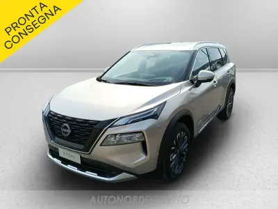 Nuova Nissan X-Trail Executive 204 CV (150 kW) 2026 Gialloblack SUV