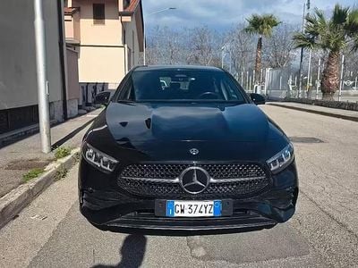 Usata Mercedes A200 AMG Line Premium Plus 150 CV (110 kW) 2023 Nero Berlina