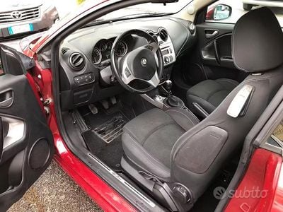 Usata Alfa Romeo MiTo Distinctive 105 CV (77 kW) 2012 Rosso Utilitaria