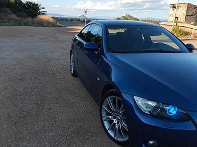 Usata BMW 320 177 CV (130 kW) 2008 Blu Coupé