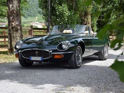 Usata Jaguar E-Type 272 CV (200 kW) 1972 Verde Cabrio