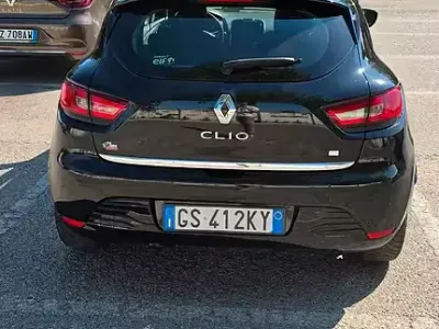 Usata Renault Clio IV 73 CV (53 kW) 2014 Nero Berlina