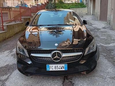 Usata Mercedes CLA200 Shooting Brake 136 CV (100 kW) 2016 Nero Station wagon