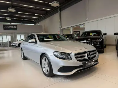 Usata Mercedes E220 194 CV (142 kW) 2017 Argento Berlina