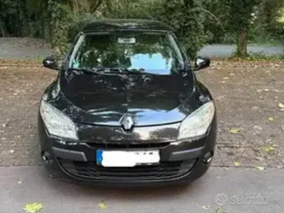 Usata Renault Mégane III 110 CV (80 kW) 2012 Nero Berlina