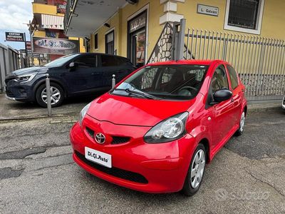 Usata Toyota Aygo 67 CV (49 kW) 2008 Verde Utilitaria
