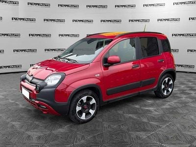 Usata Fiat Panda Cross Cross 69 CV (50 kW) 2024 Rosso Utilitaria