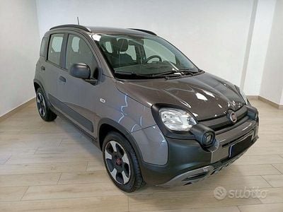 Usata Fiat Panda Cross Cross 69 CV (50 kW) 2022 Grigio Utilitaria
