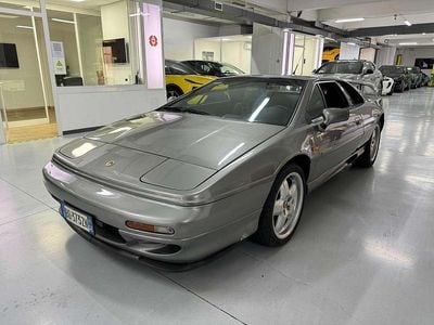 Usata Lotus Esprit 243 CV (178 kW) 1999 Grigio titanio / metallizzato Coupé
