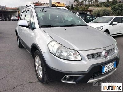 Usata Fiat Sedici Dynamic 120 CV (88 kW) 2011 Argento SUV