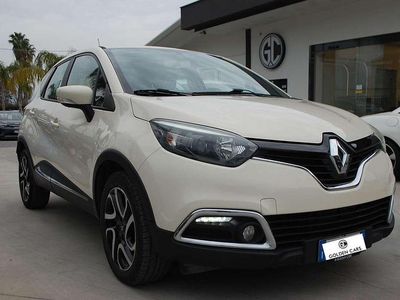 Usata Renault Captur 90 CV (66 kW) 2014 Beige SUV