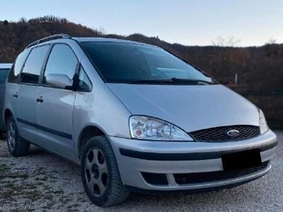 Usata Ford Galaxy 116 CV (85 kW) 2002 Argento Monovolume