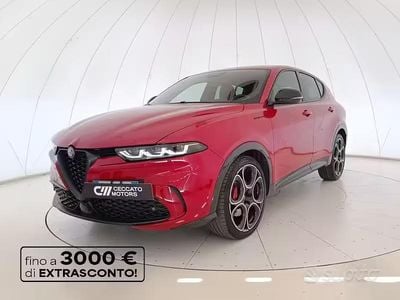 Begagnad Alfa Romeo Tonale Edizione Speciale 160 HK (117 kW) 2023 Röd SUV