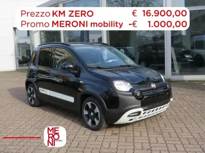 Nuova Fiat Panda Cross Cross 65 CV (47 kW) 2026 Nero Utilitaria