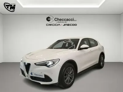 Usata Alfa Romeo Stelvio Business 160 CV (117 kW) 2020 Bianco SUV
