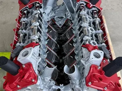 Begagnad Ferrari 599 620 HK (456 kW) 2007 Grå Sportkupé