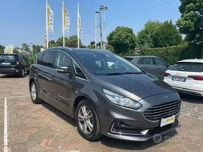 Usata Ford S-MAX S 150 CV (110 kW) 2021 Grigio Monovolume